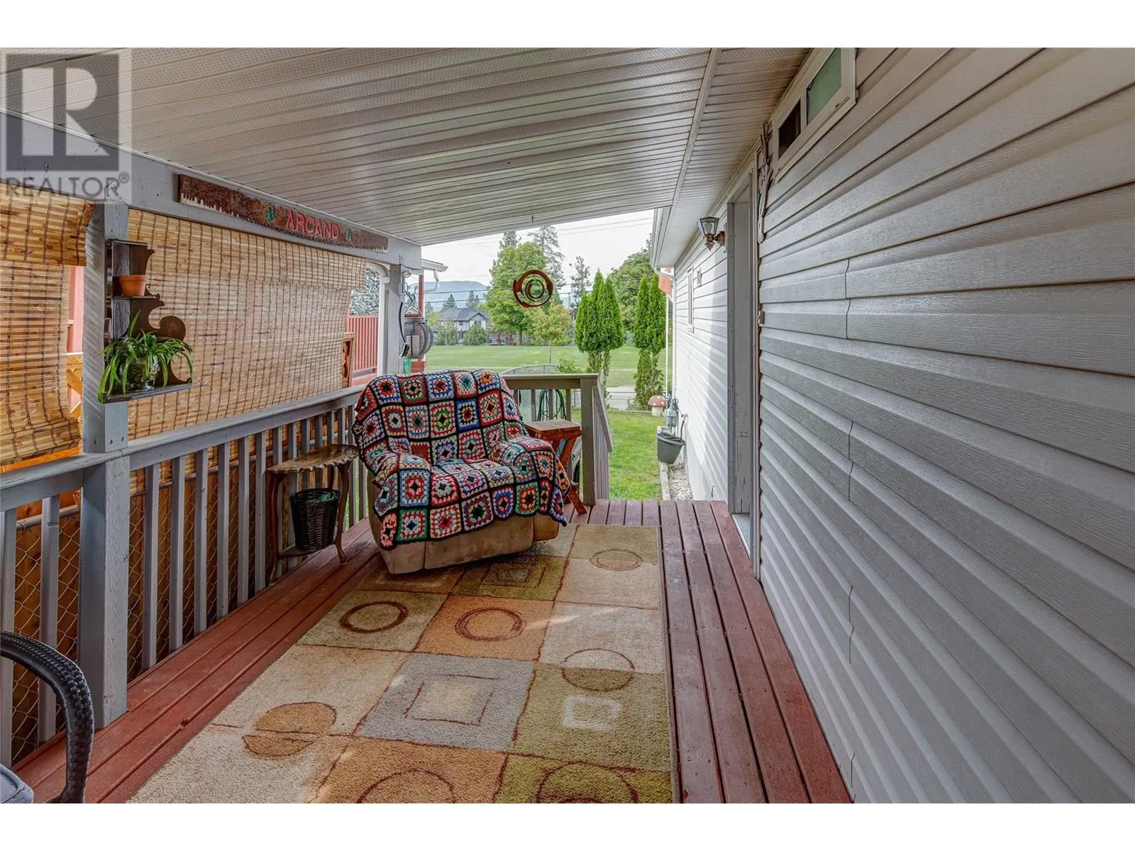5155 Chute Lake Road Unit# 102