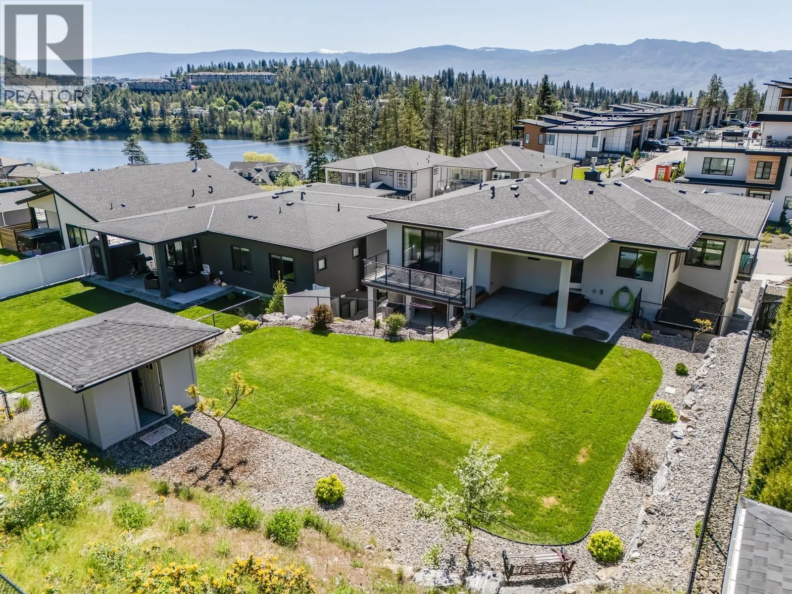 2834 Canyon Crest Drive