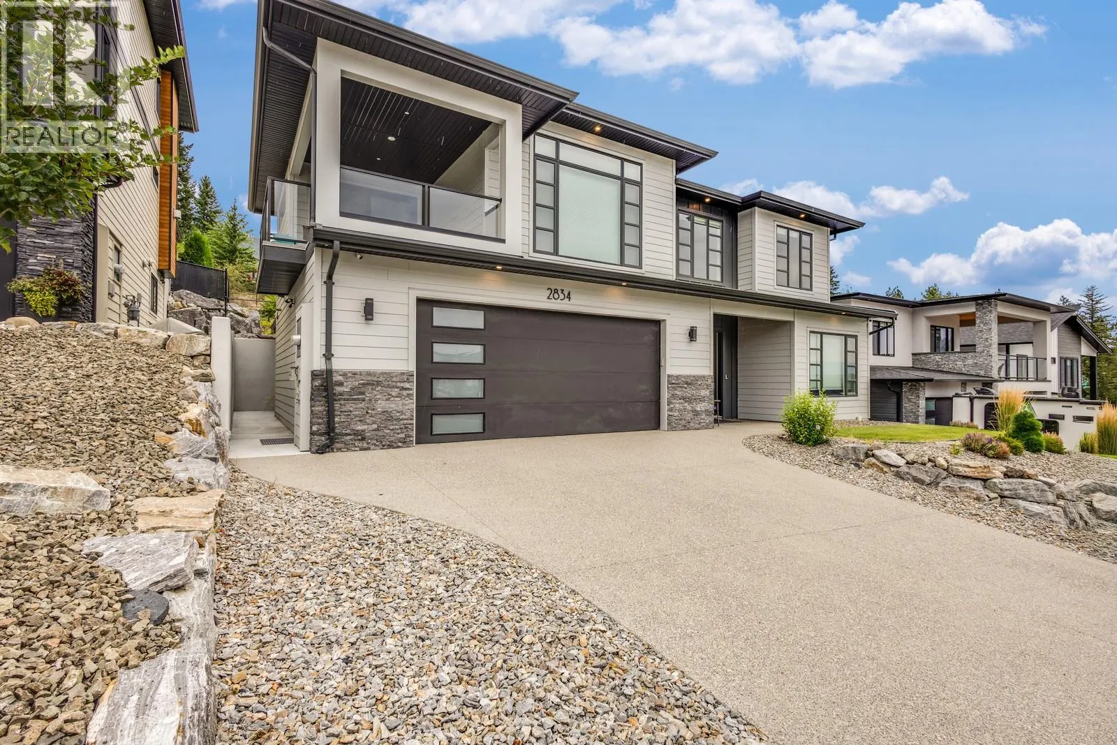 2834 Canyon Crest Drive