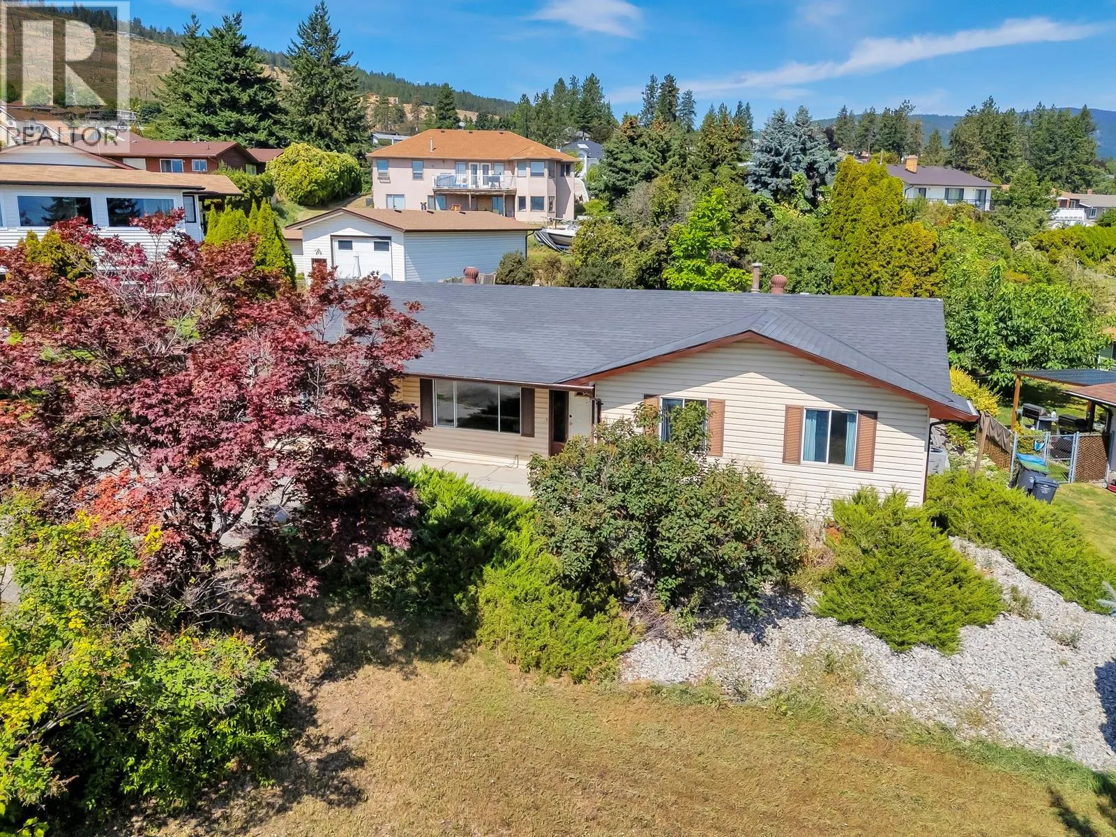 2758 Lower Glenrosa Road