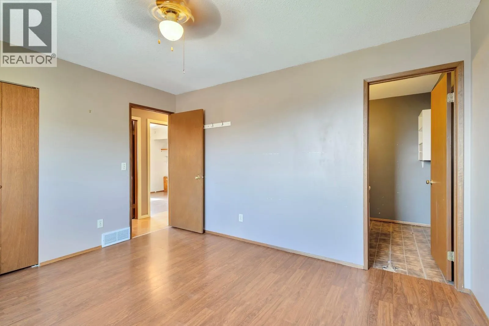 2758 Lower Glenrosa Road