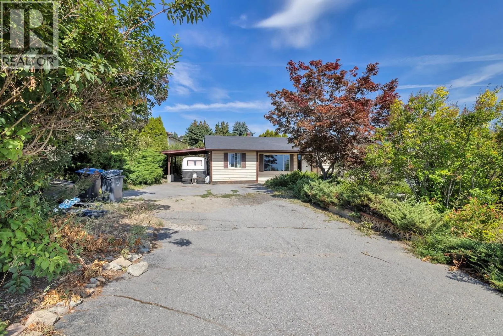 2758 Lower Glenrosa Road