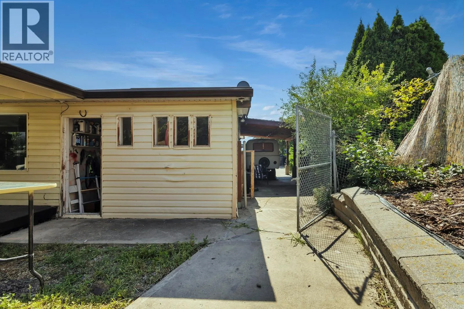 2758 Lower Glenrosa Road