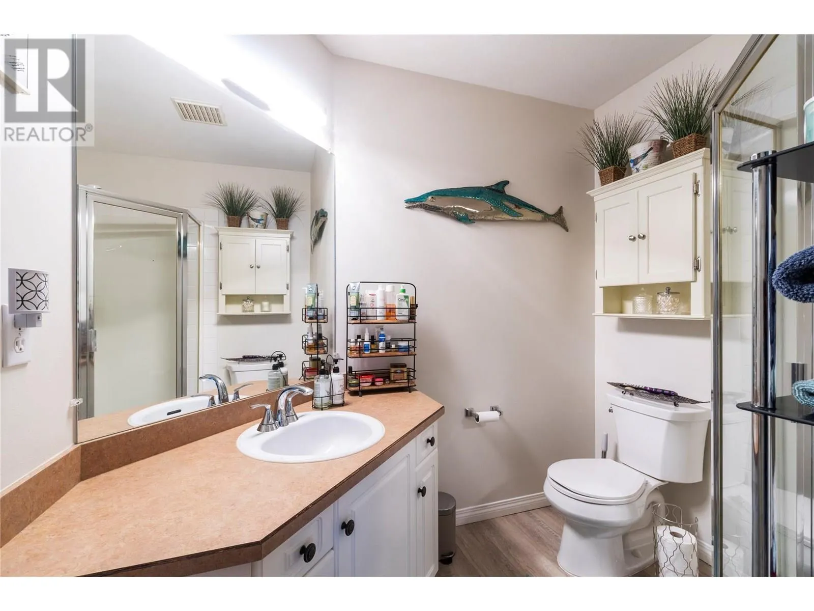 160 5 Avenue SW Unit# 401