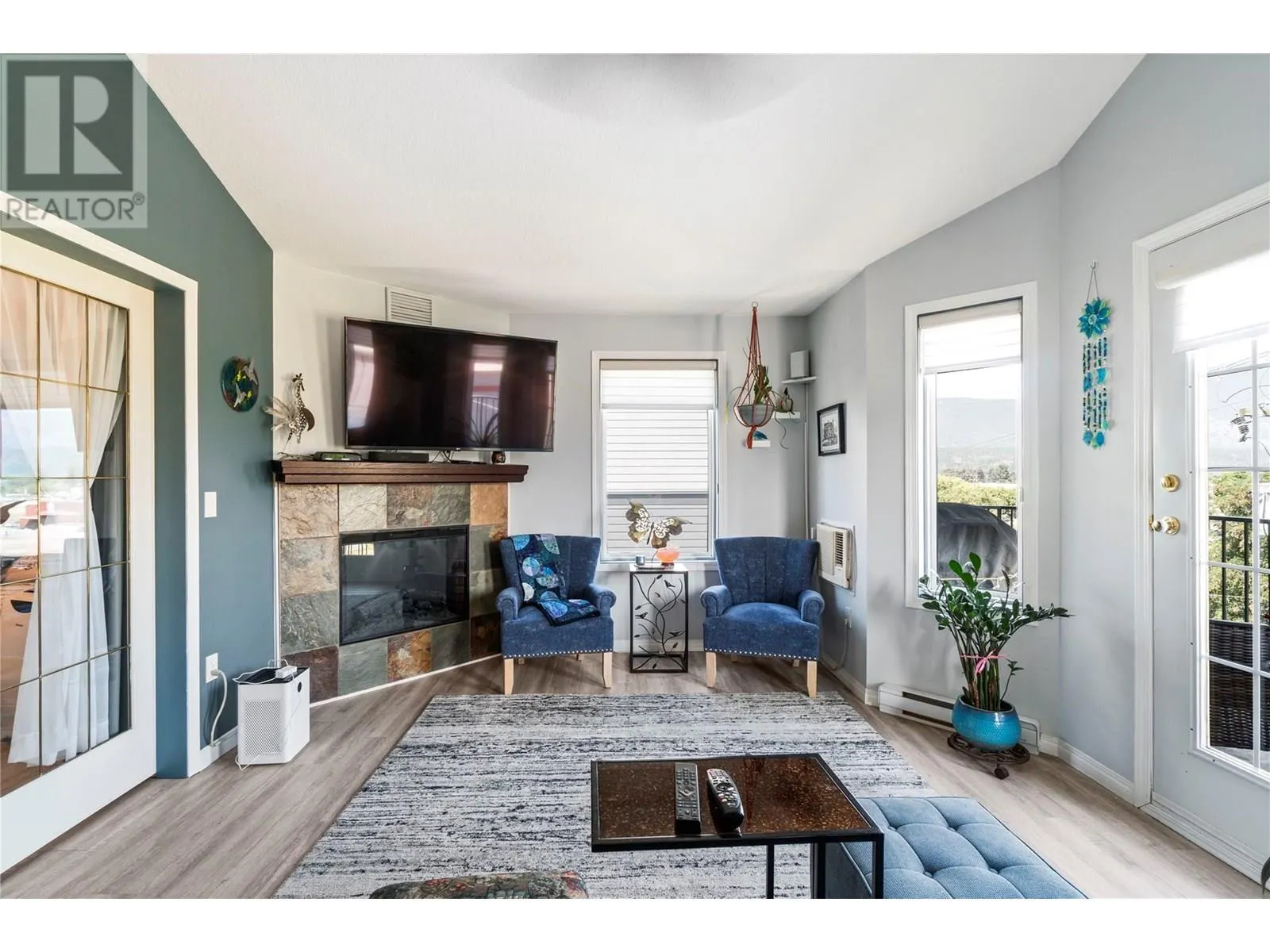 160 5 Avenue SW Unit# 401