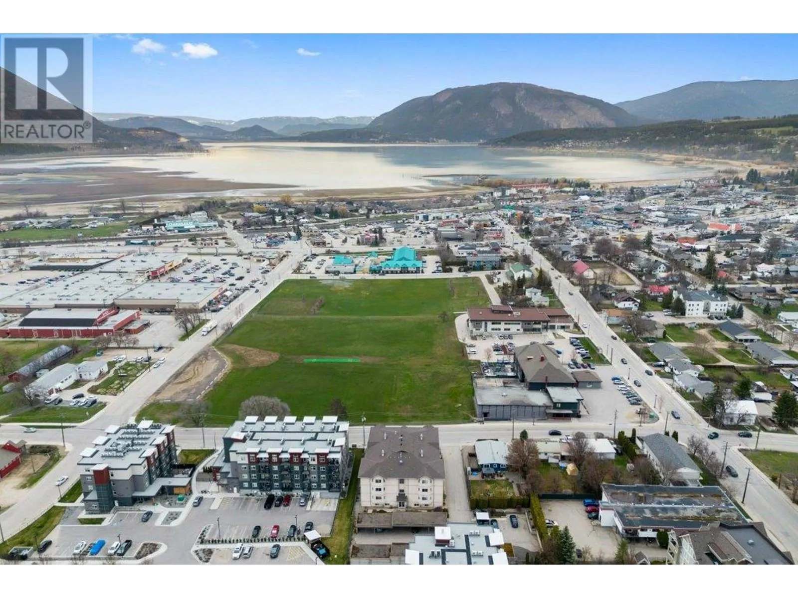 160 5 Avenue SW Unit# 401