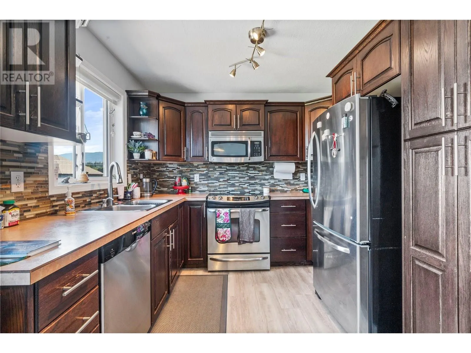160 5 Avenue SW Unit# 401