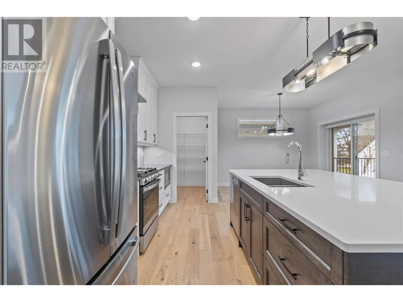 1840 10 Street SW Unit# 7
