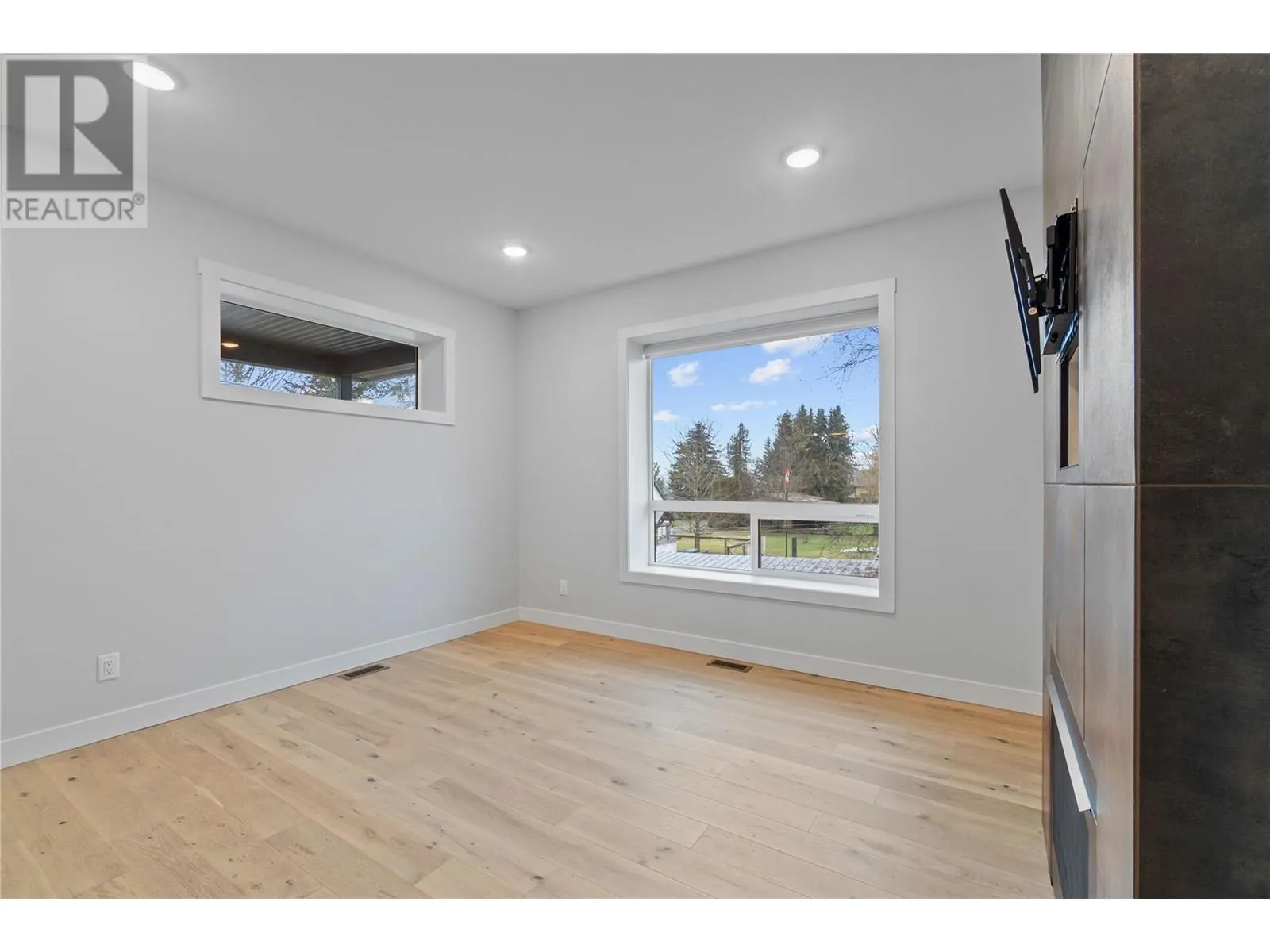 1840 10 Street SW Unit# 7