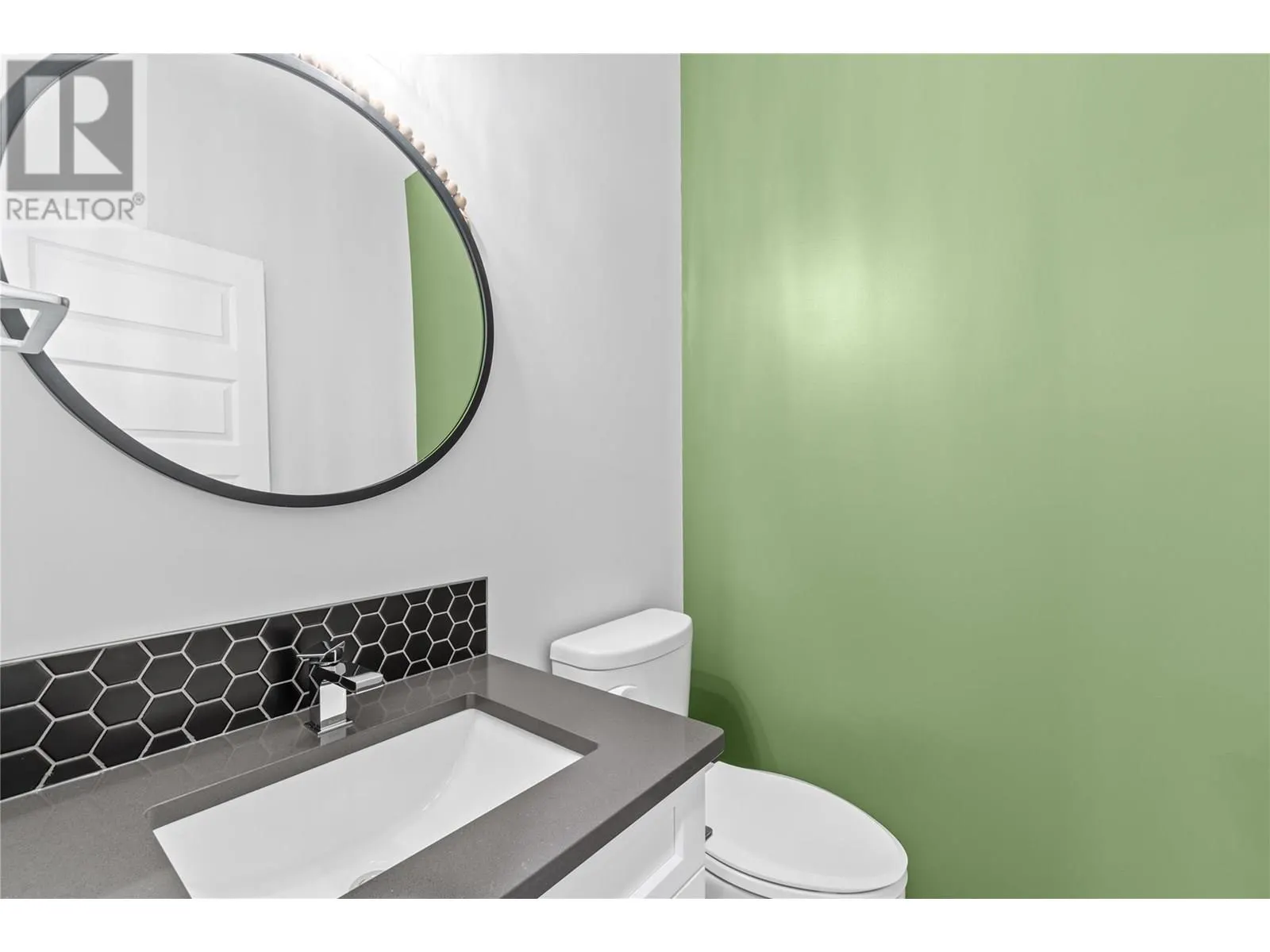 1840 10 Street SW Unit# 7