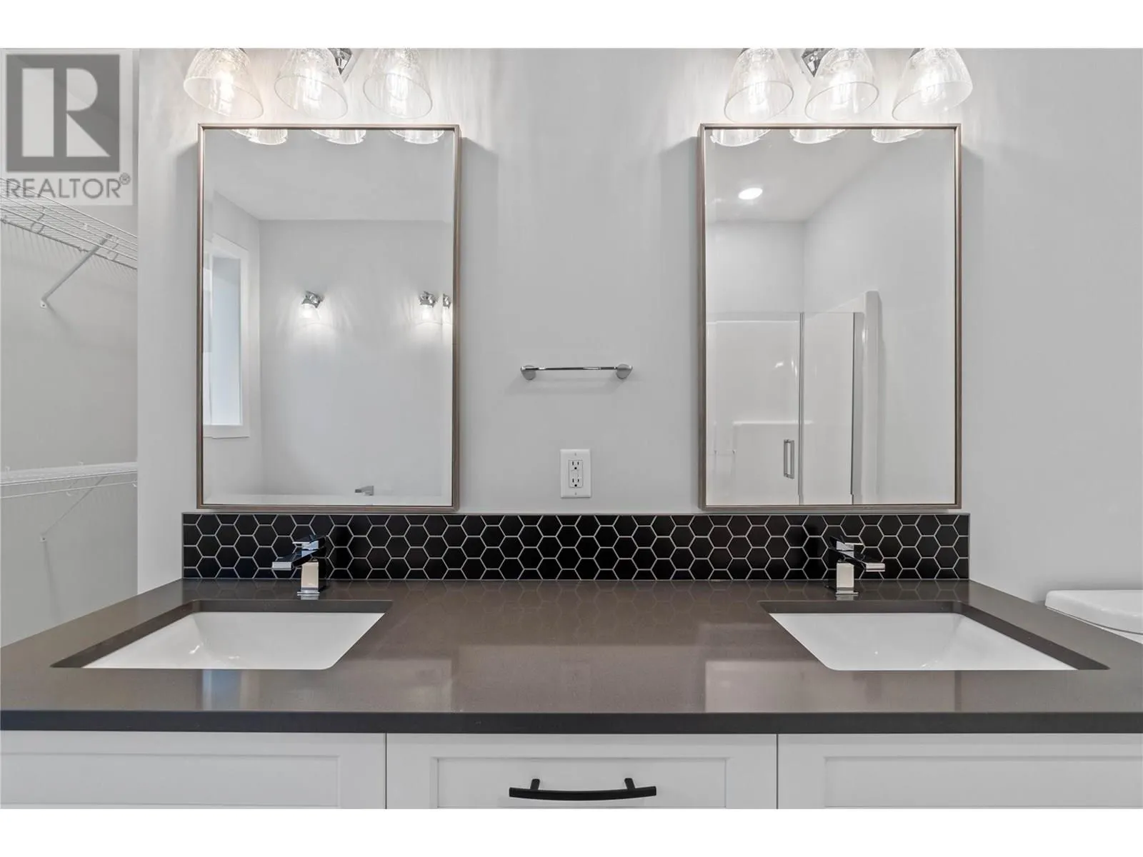 1840 10 Street SW Unit# 7