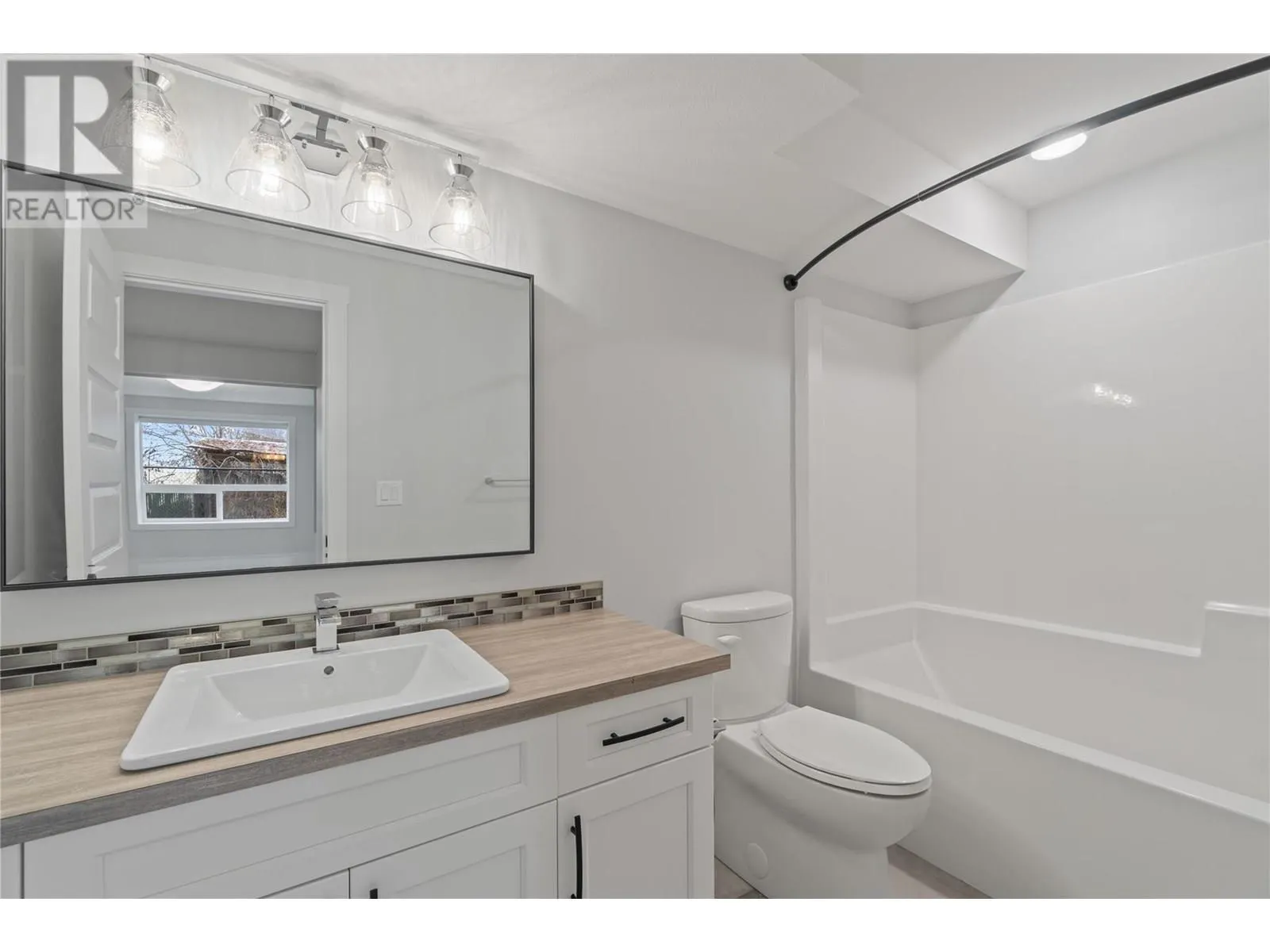 1840 10 Street SW Unit# 7