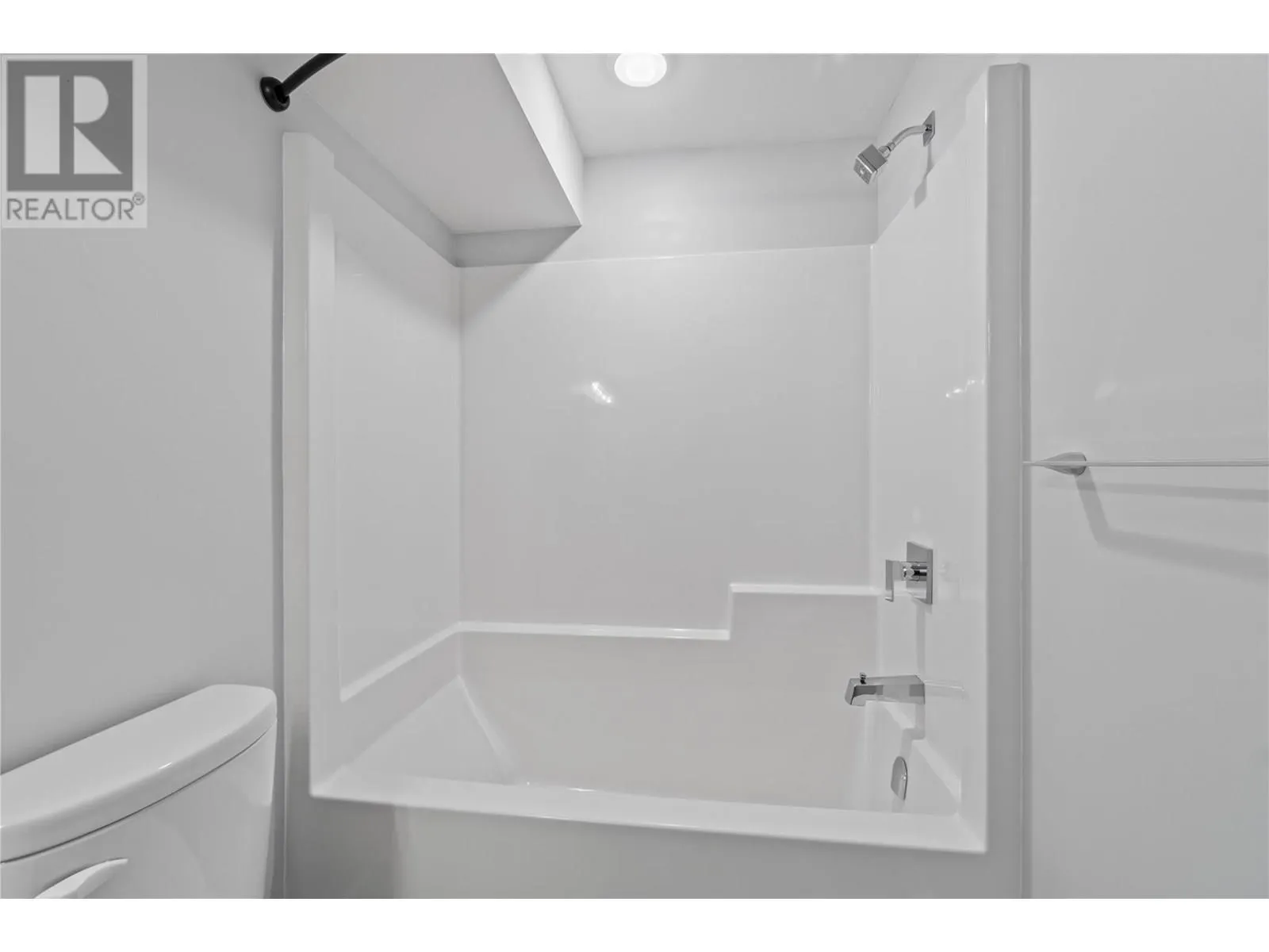 1840 10 Street SW Unit# 7