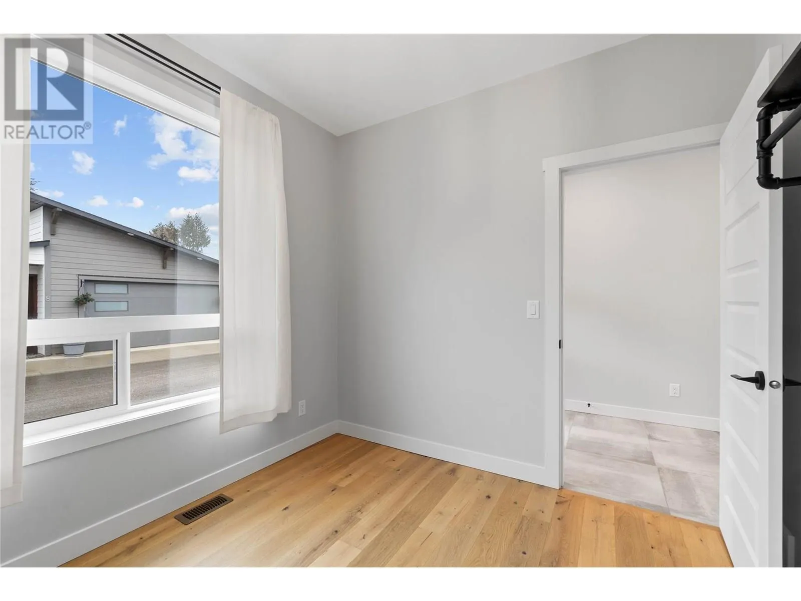 1840 10 Street SW Unit# 7