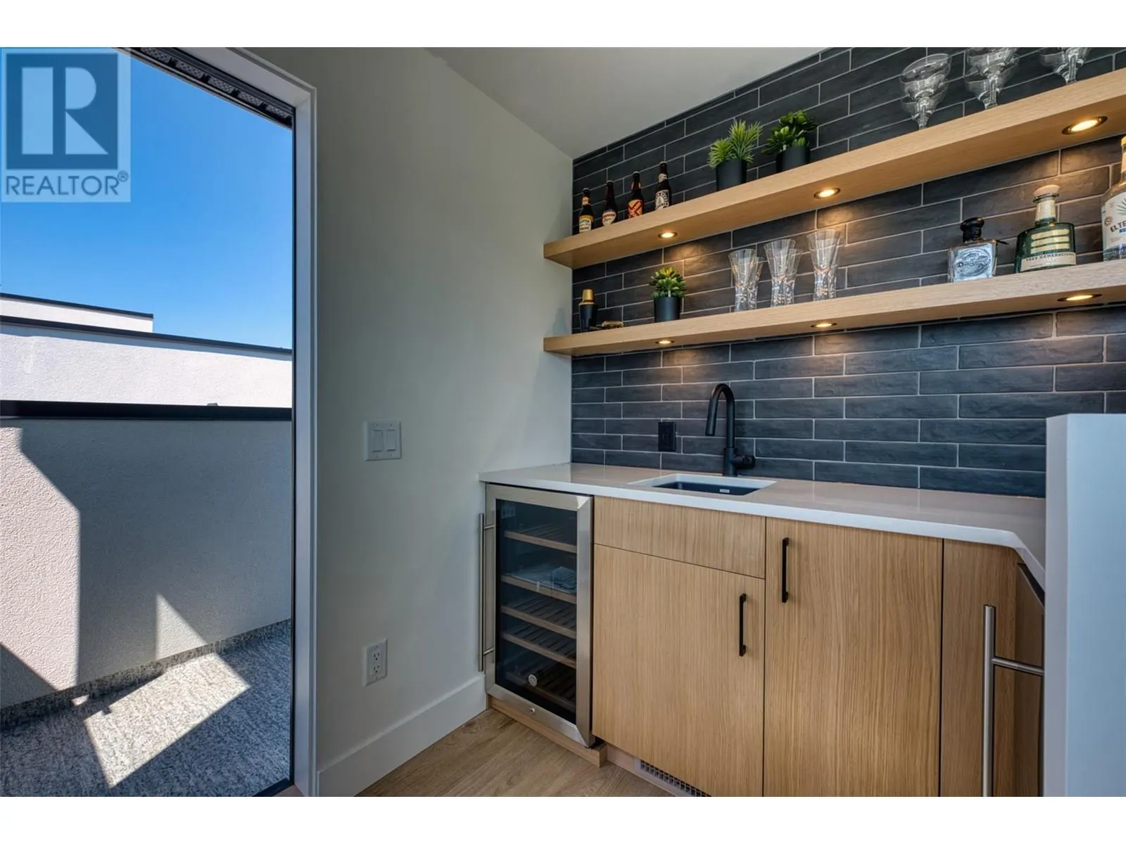 3010 Holland Road Unit# 4