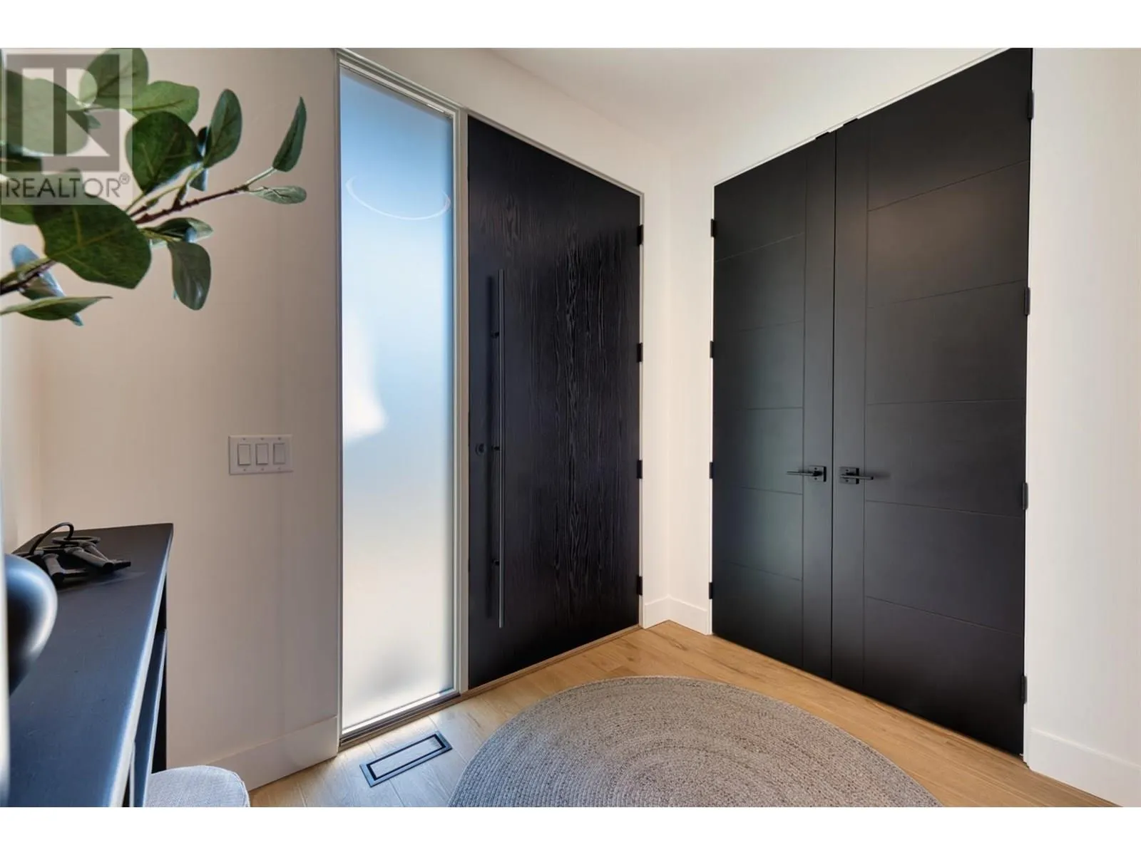 3010 Holland Road Unit# 4
