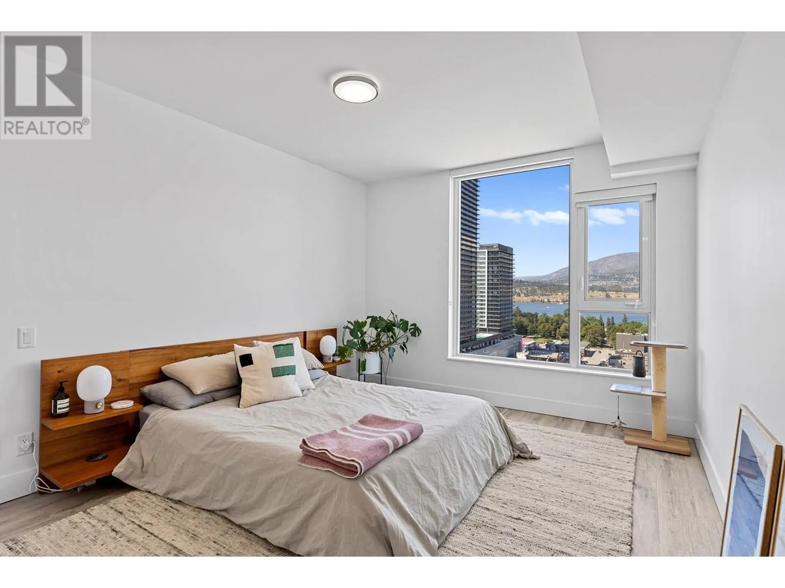 1588 Ellis Street Unit# 1809