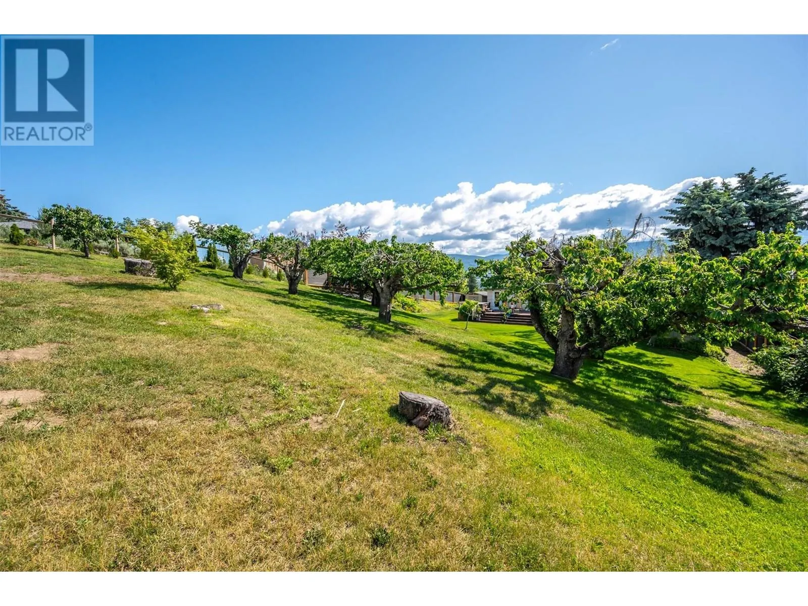 808 Vedette Drive