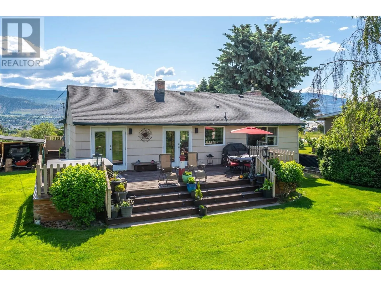 808 Vedette Drive