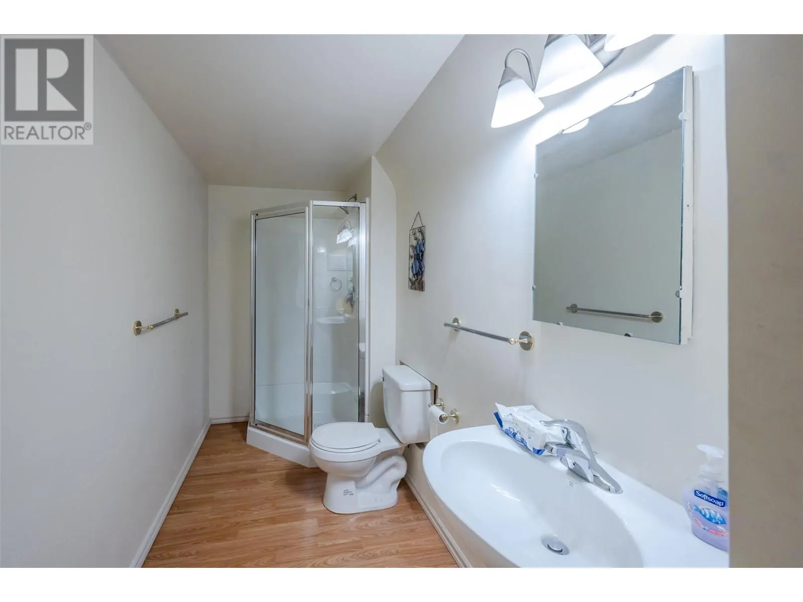 808 Vedette Drive