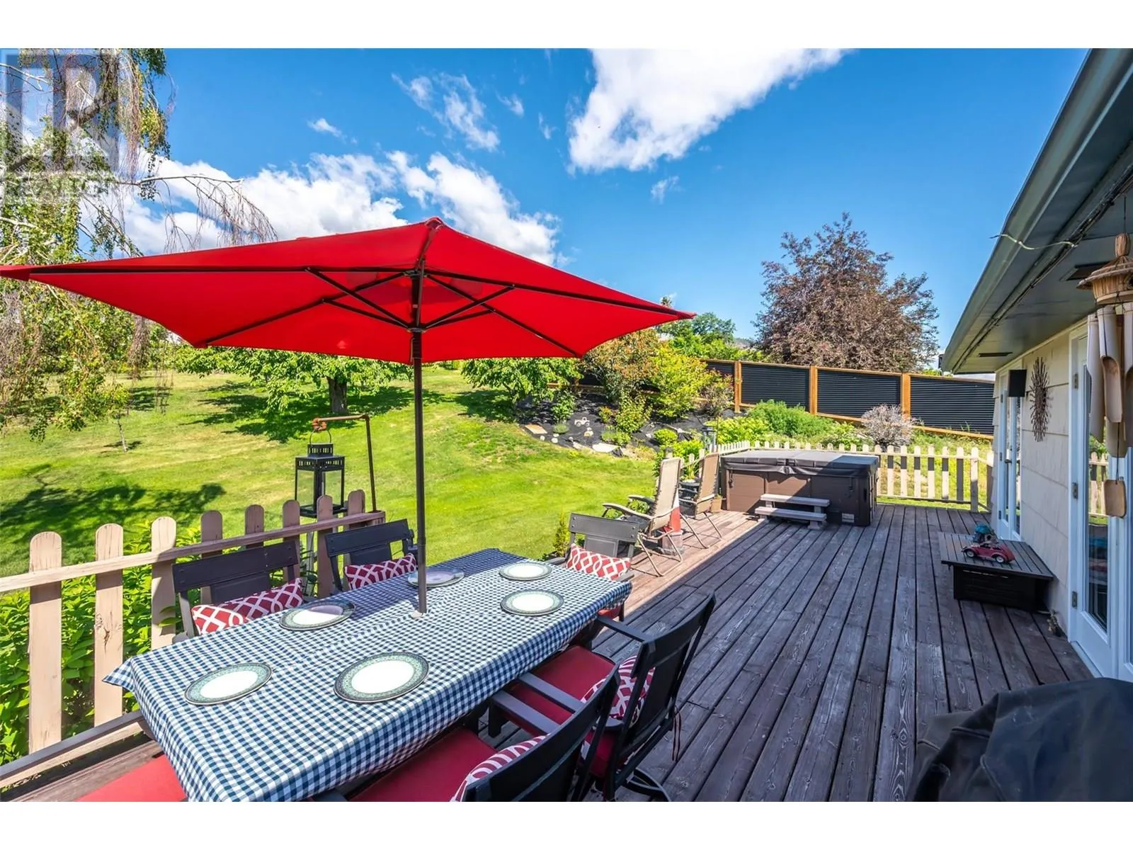 808 Vedette Drive