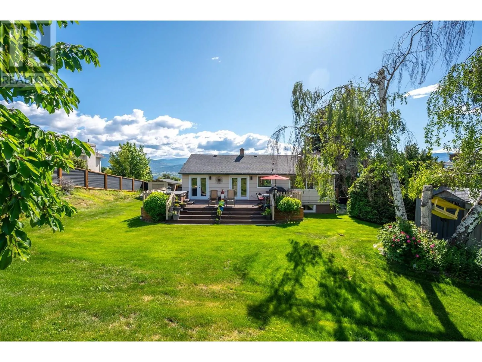 808 Vedette Drive