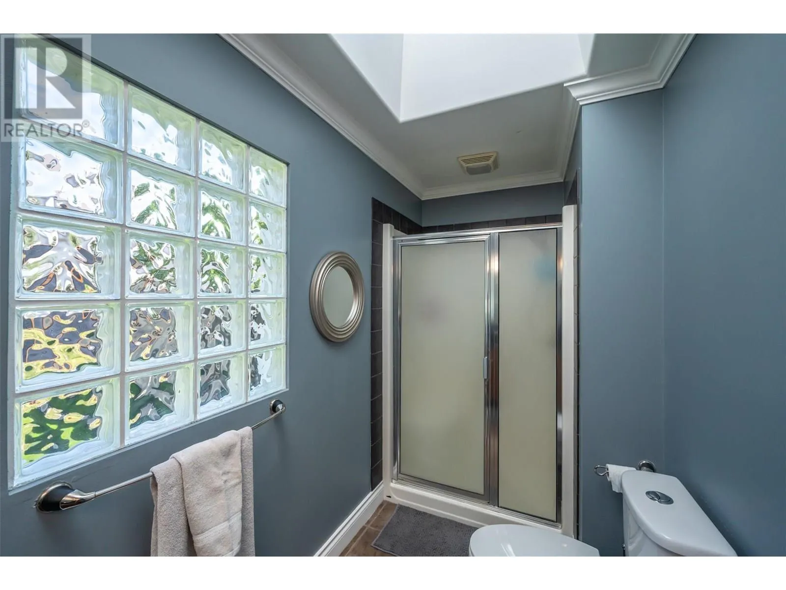 808 Vedette Drive