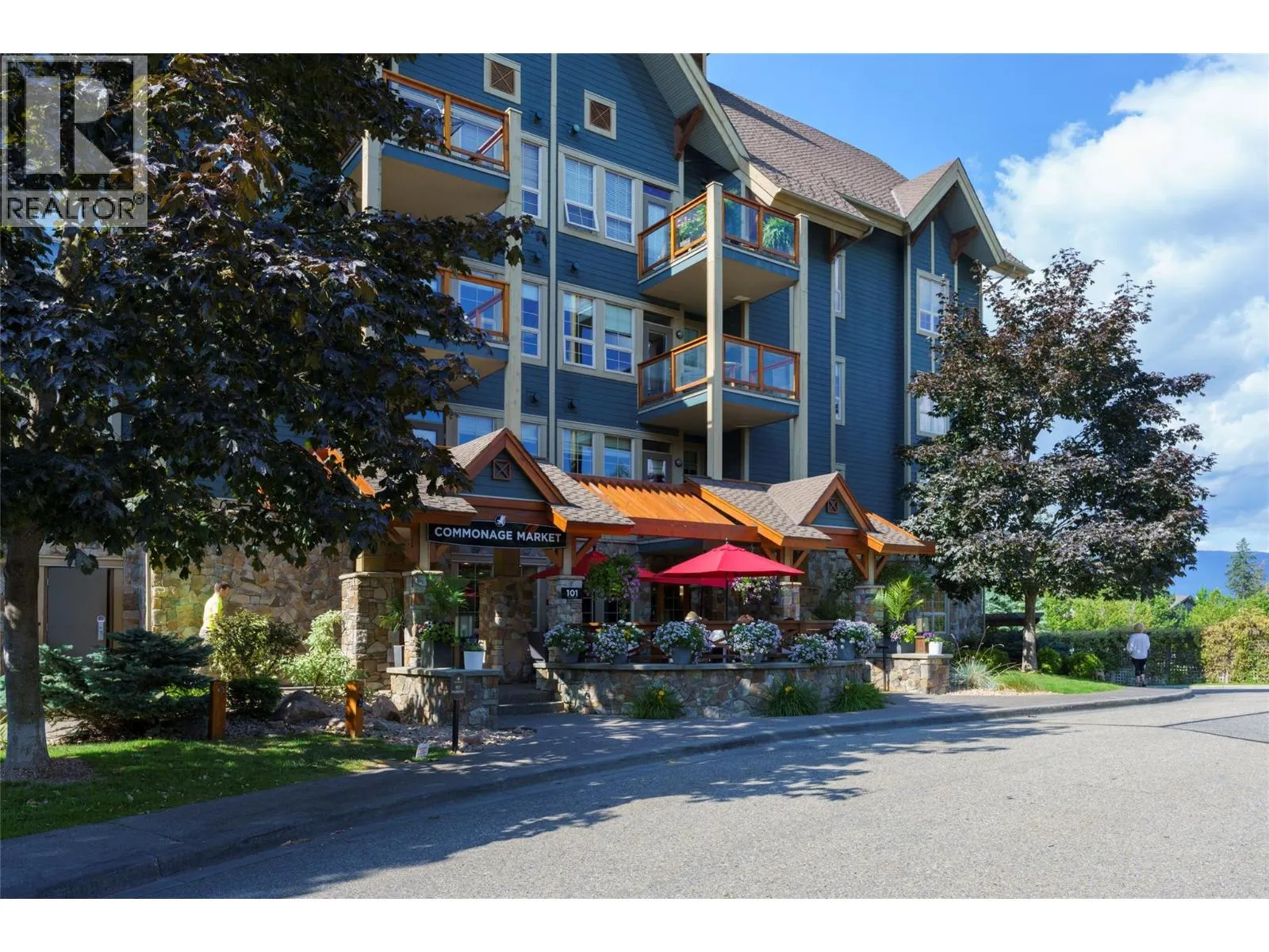 101 Village Centre Court Unit# 331