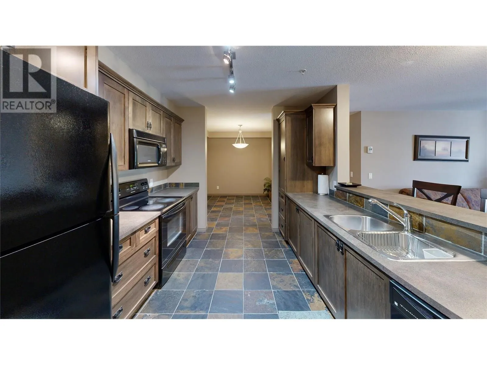 4874 STANLEY Street Unit# 207