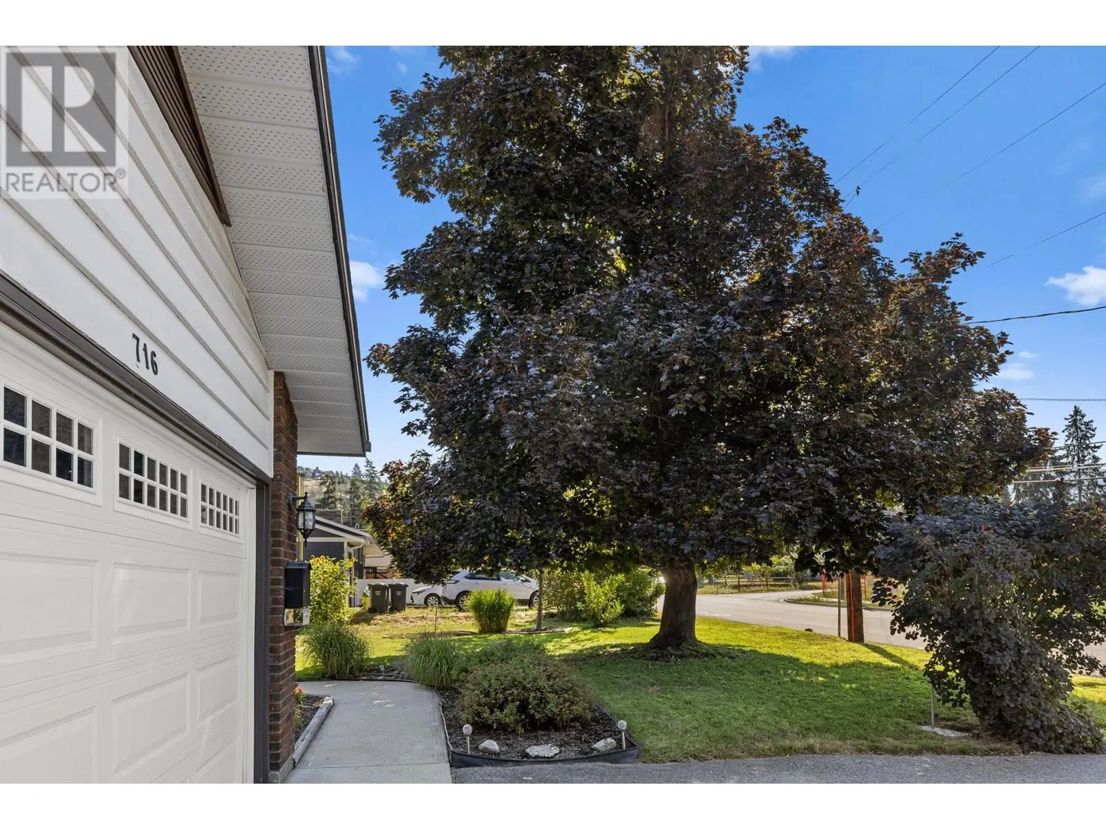 716 Raymer Road