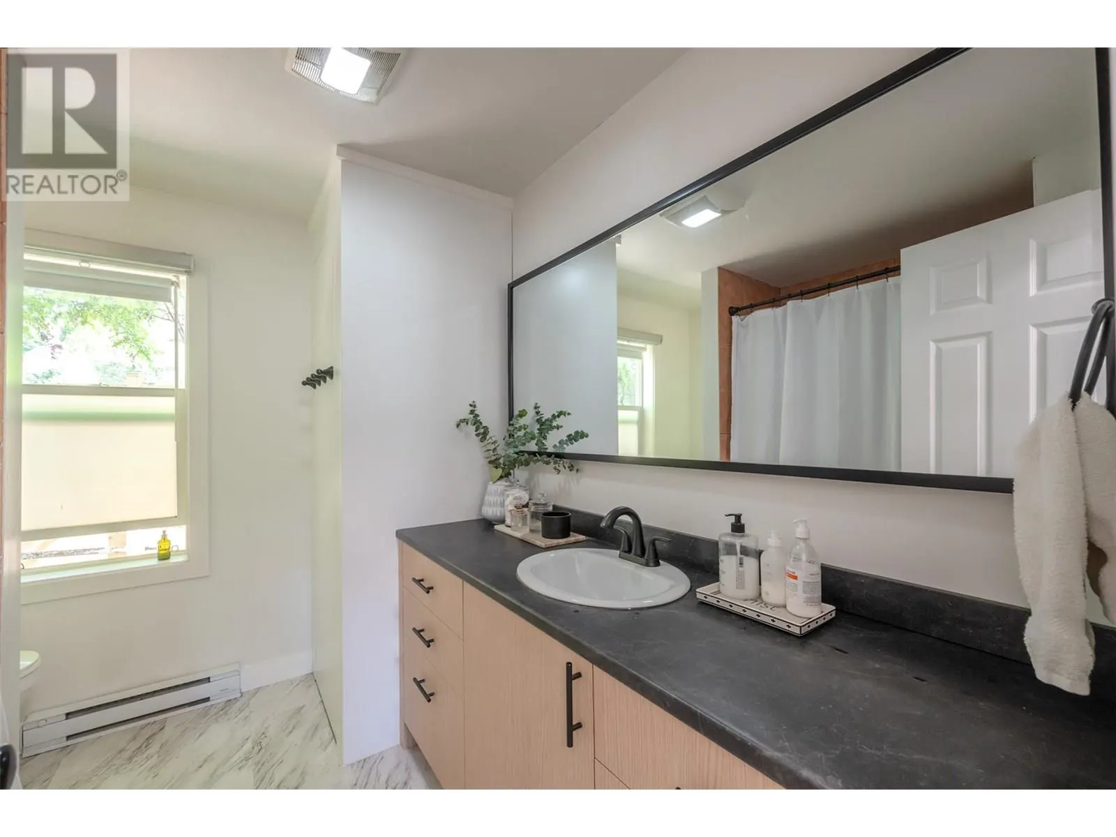 11716 PRAIRIE VALLEY Road