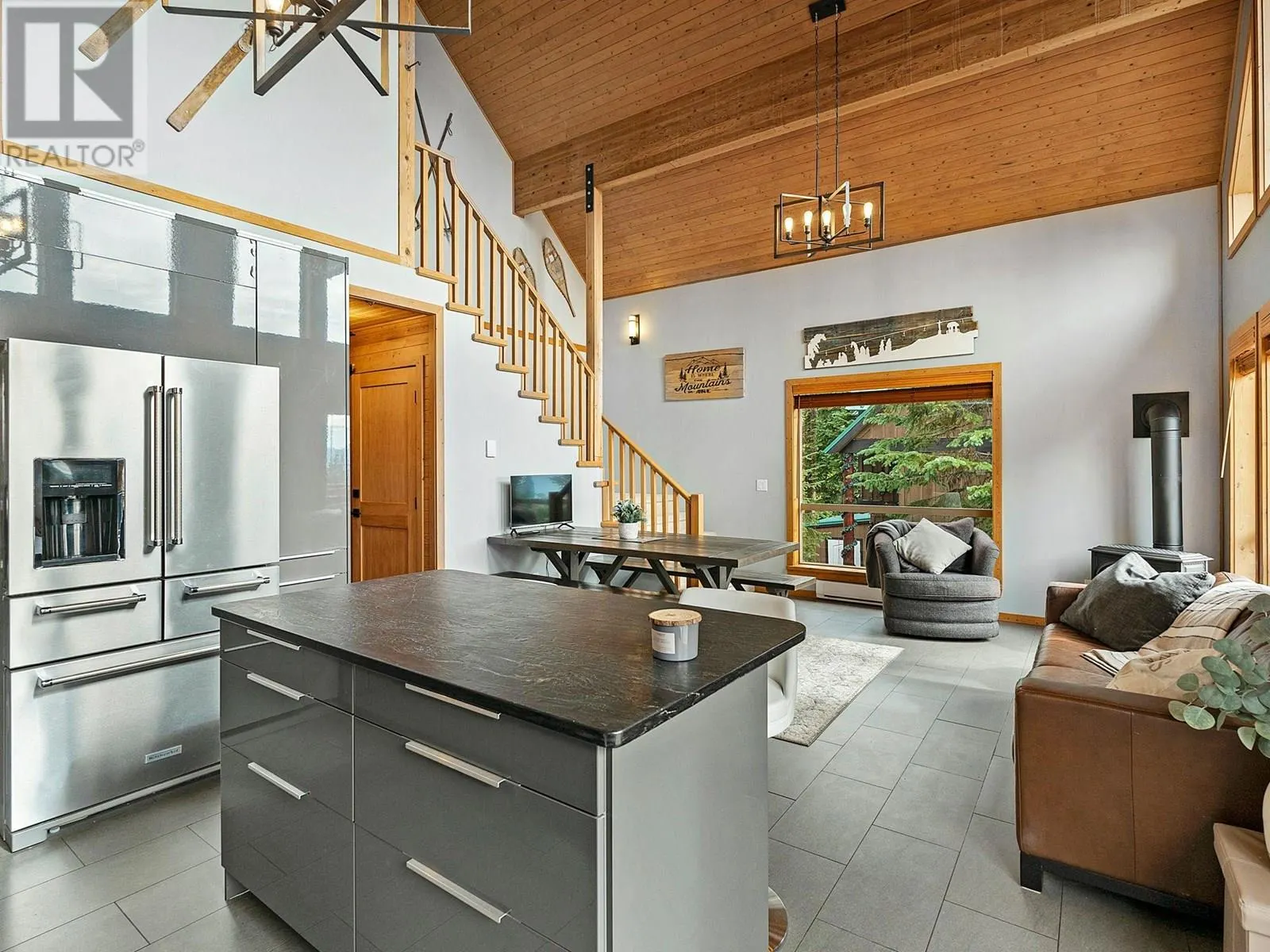 4833 Snowpines Road