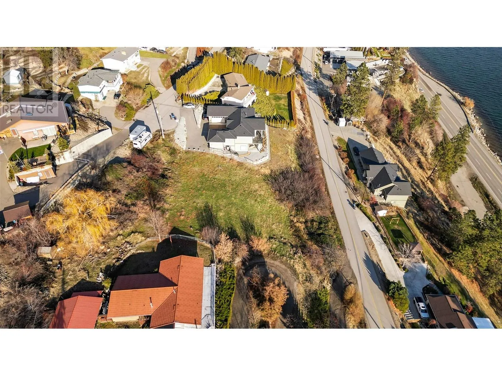 6384 Renfrew Road