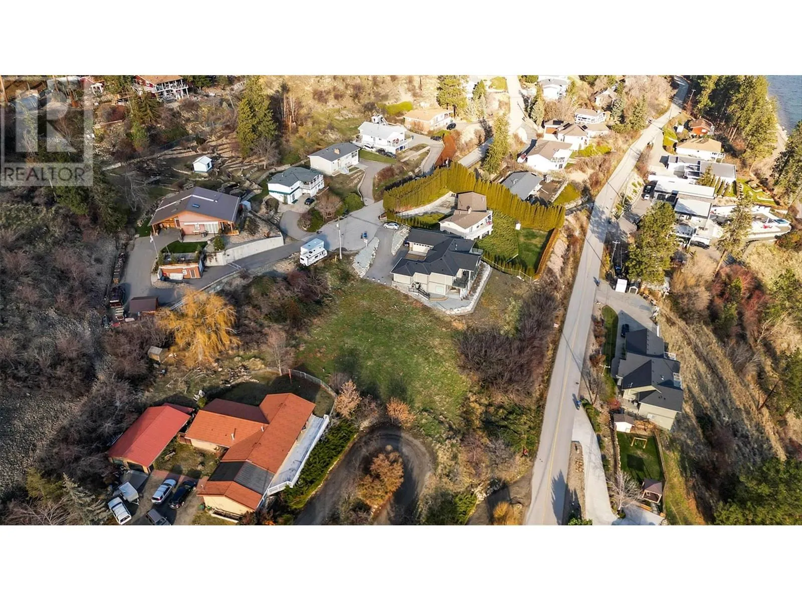 6384 Renfrew Road