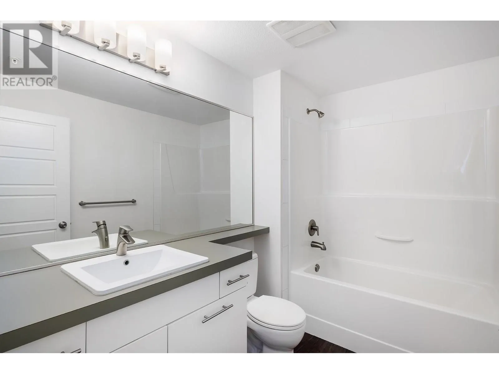975 Academy Way Unit# 214