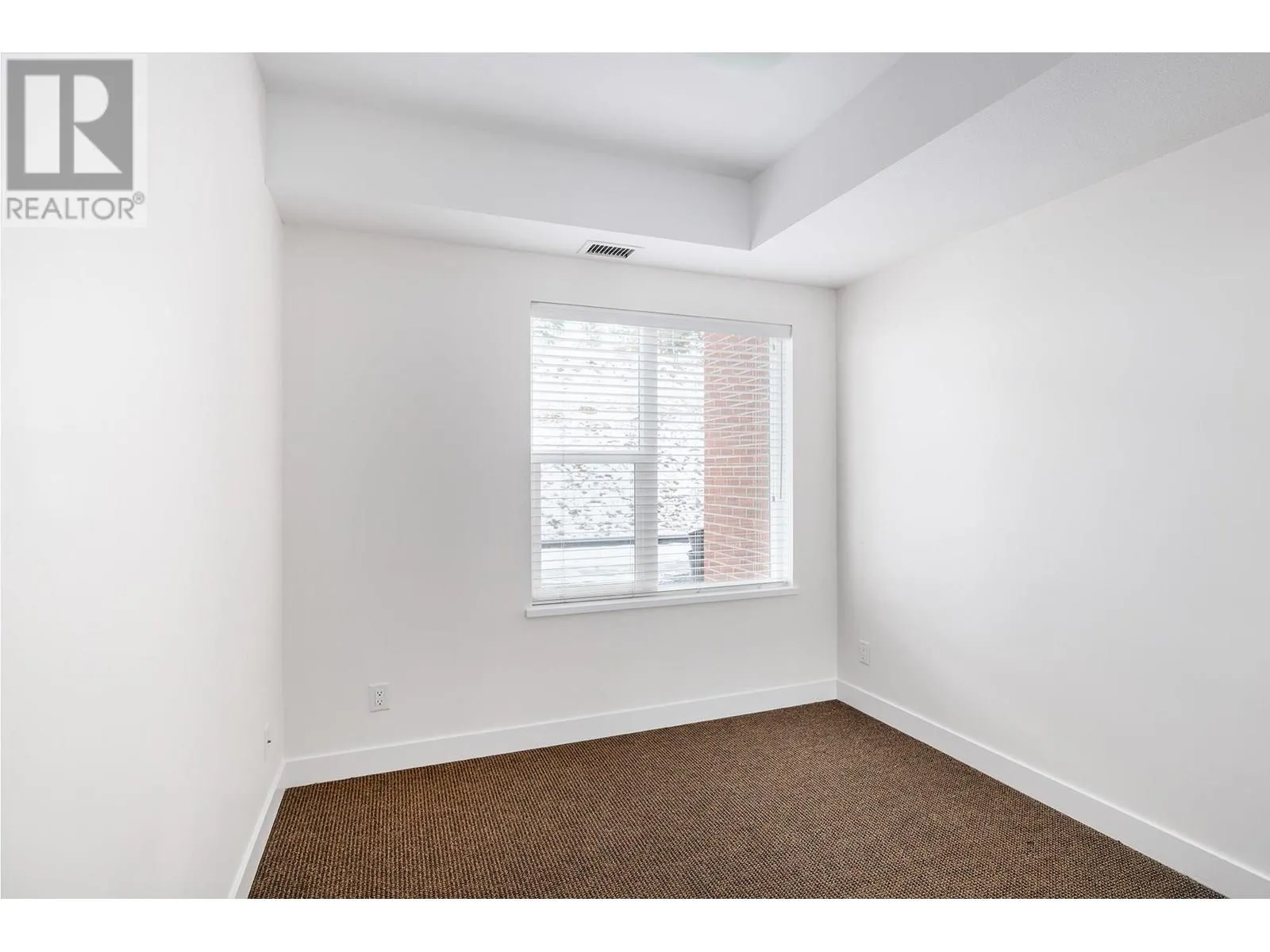 975 Academy Way Unit# 214