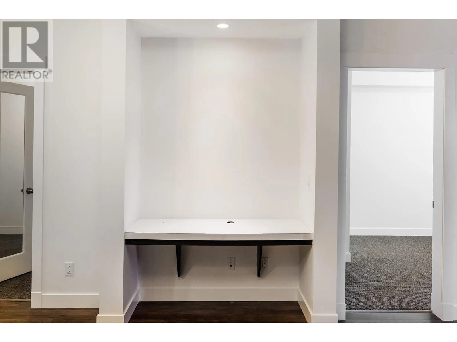 975 Academy Way Unit# 214