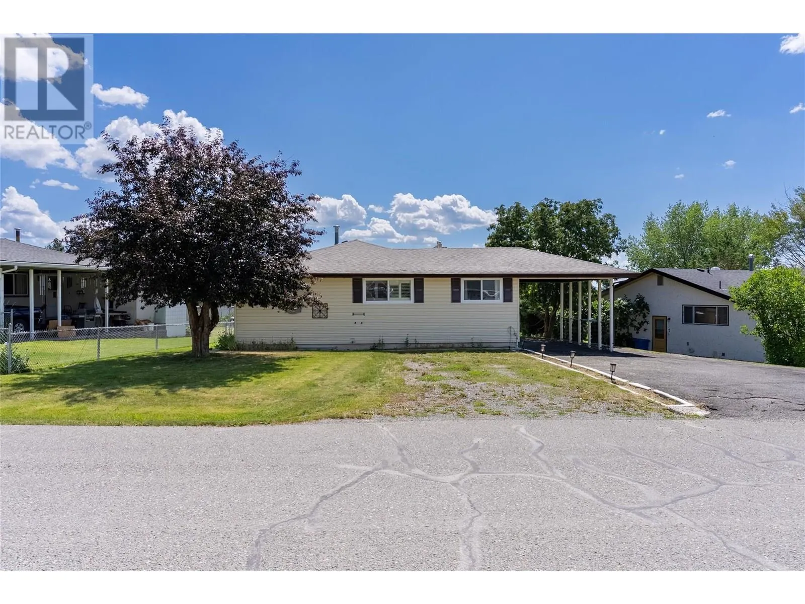 9 Emerald Drive