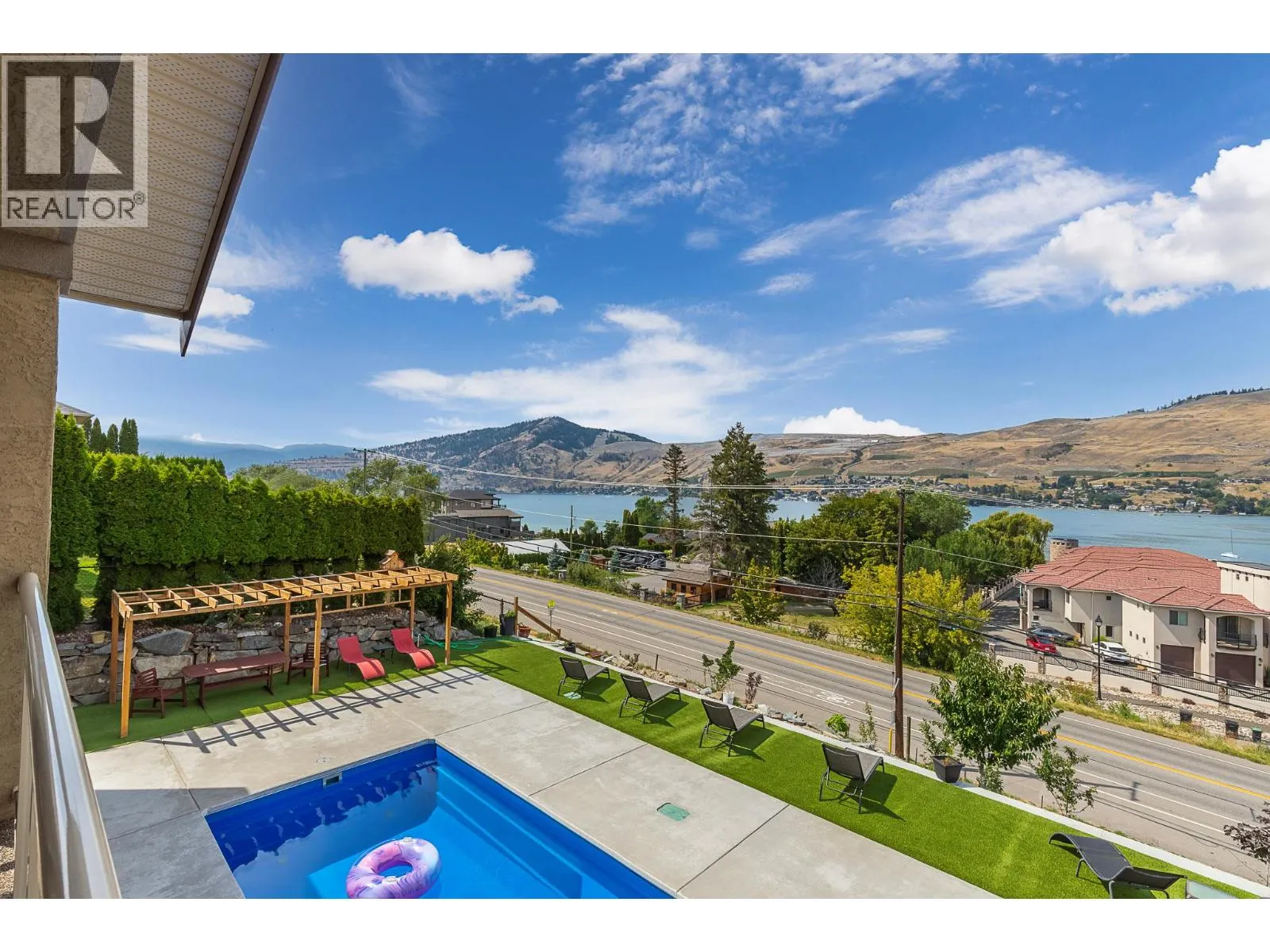 1033 Longacre Place