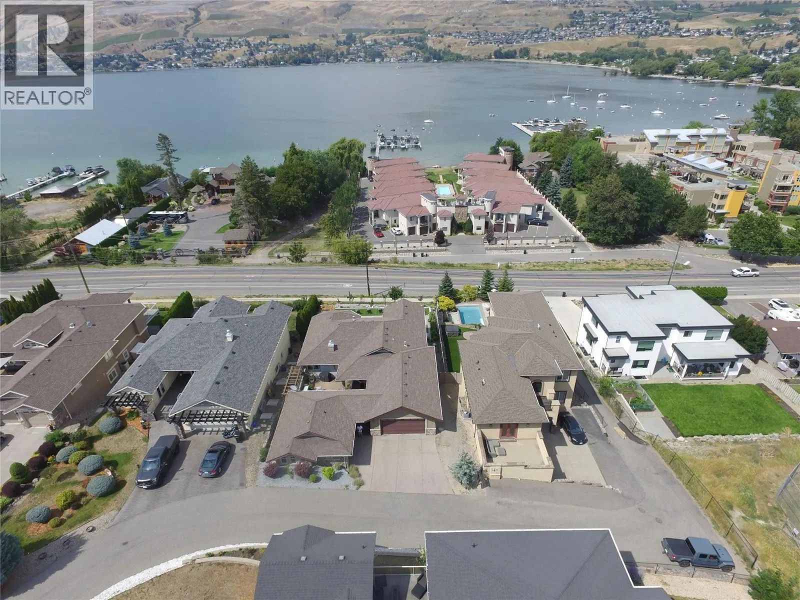 1033 Longacre Place