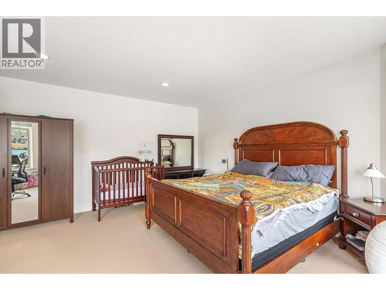 1033 Longacre Place