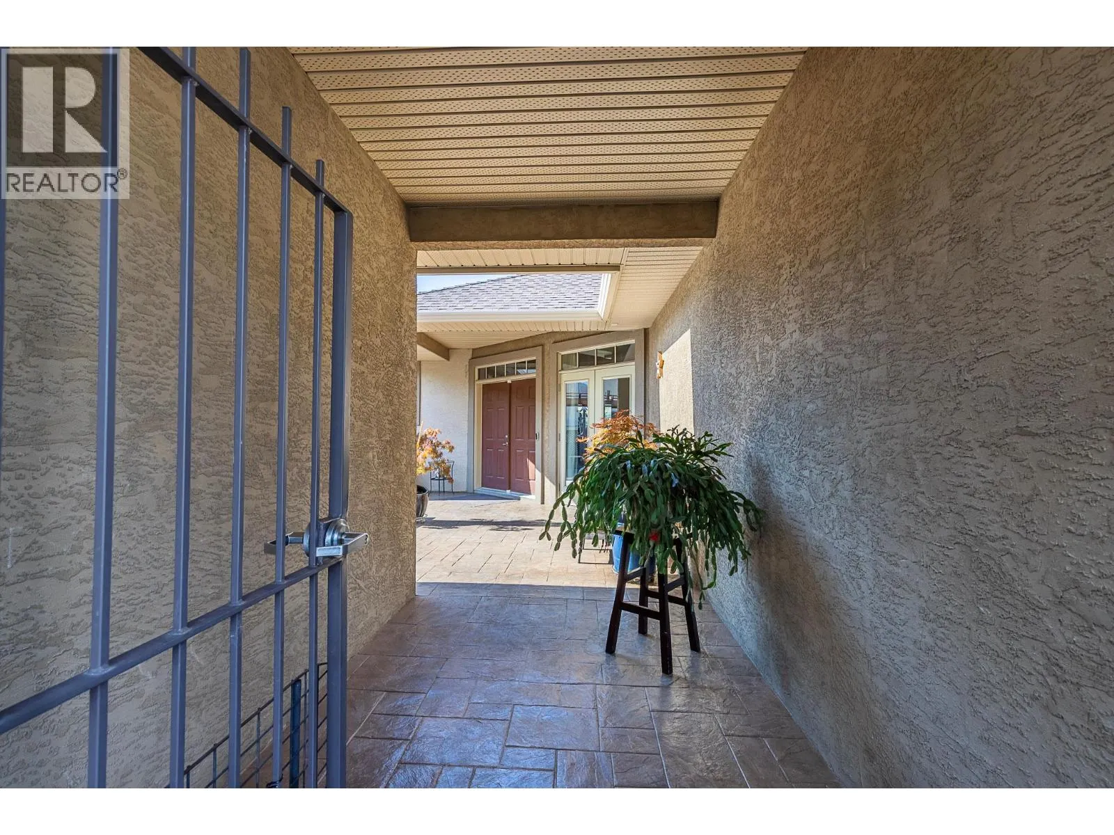 1033 Longacre Place