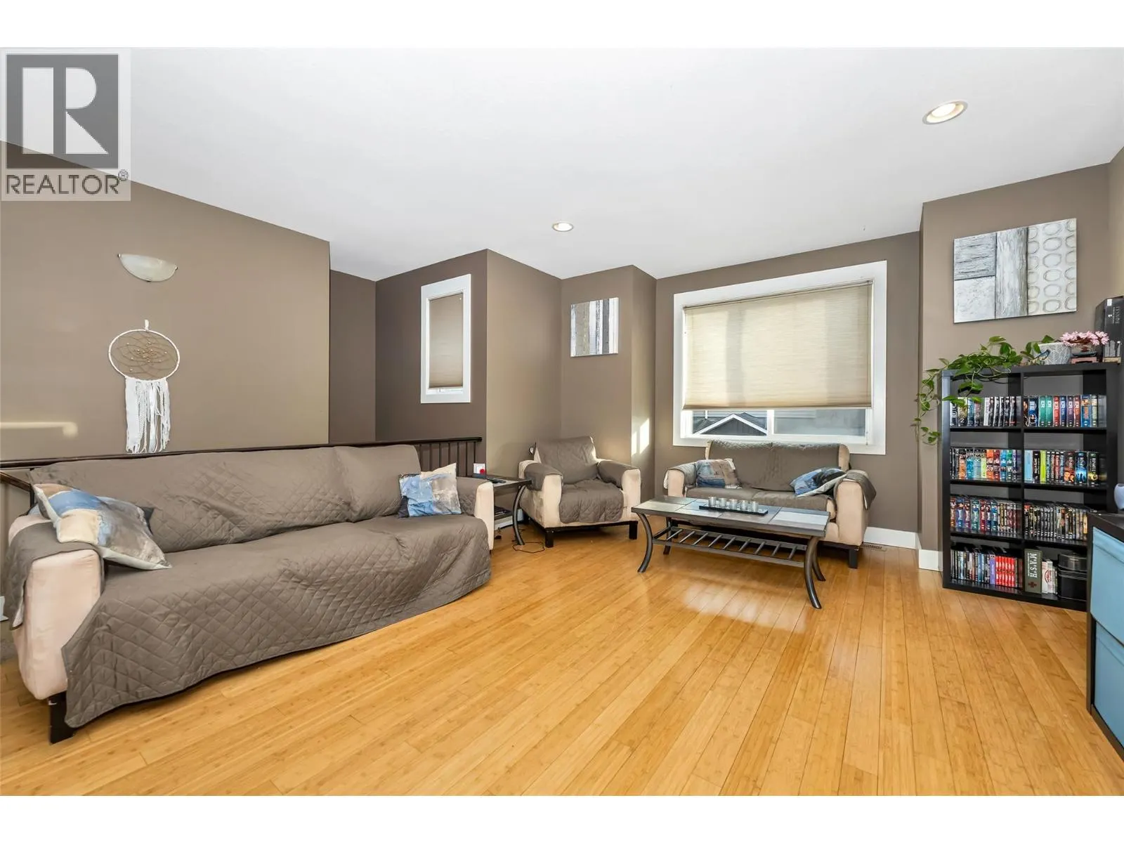 4406A 25th Street
