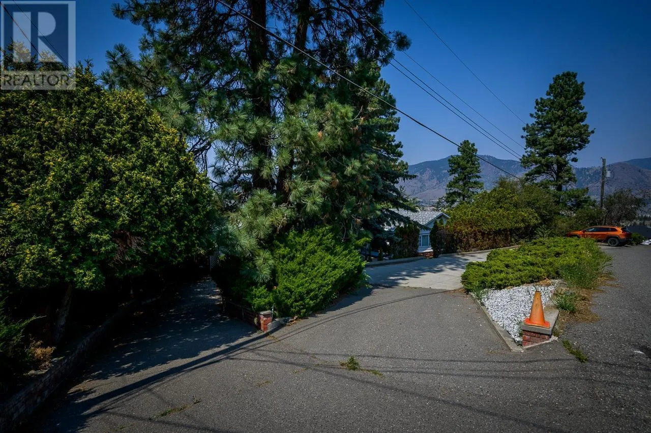 1091 WILDWOOD Drive