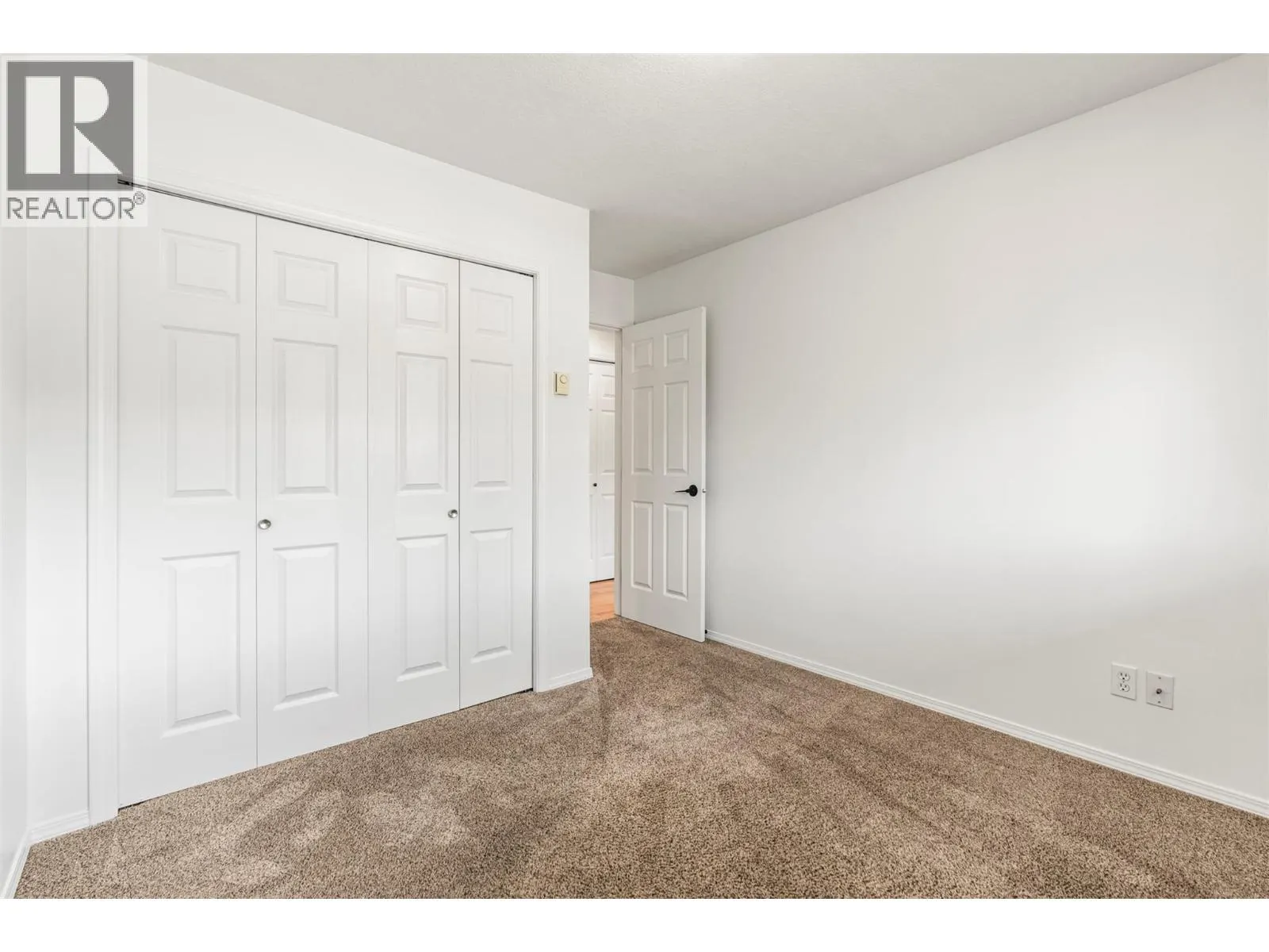 3802 25 Avenue Unit# 101
