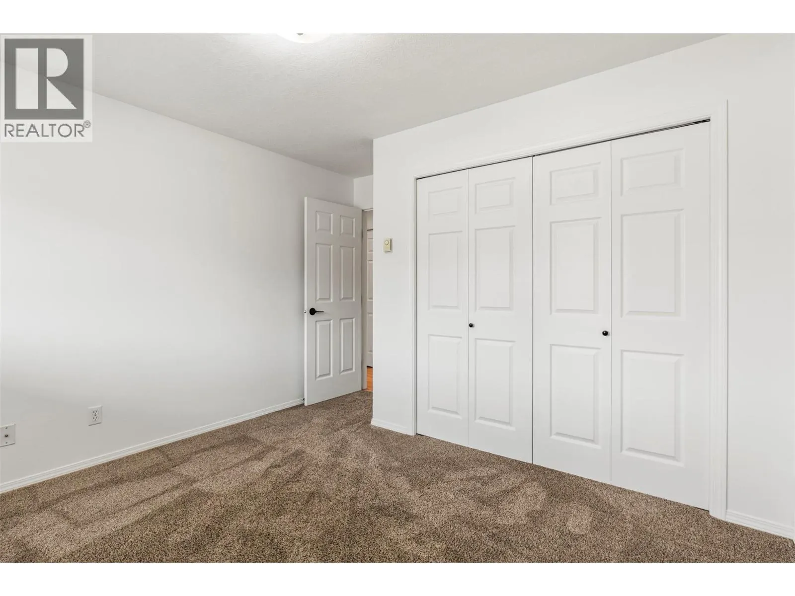 3802 25 Avenue Unit# 101
