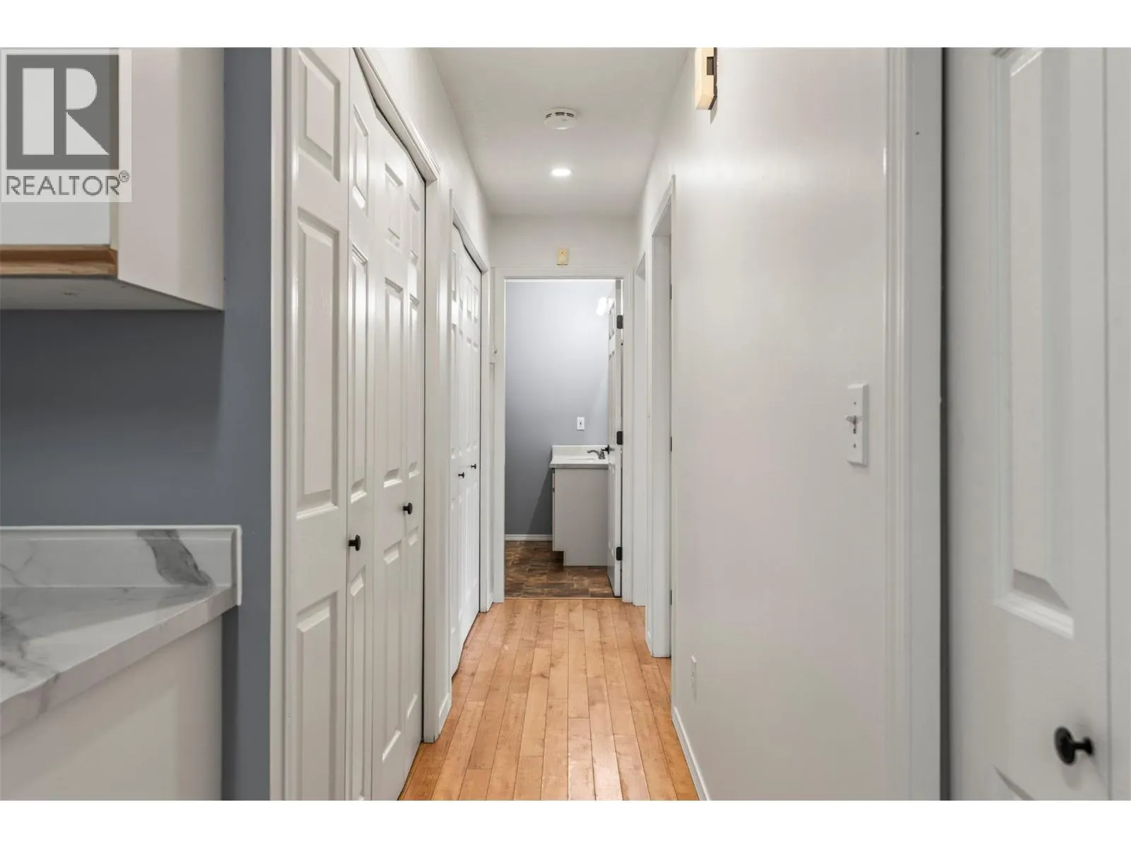 3802 25 Avenue Unit# 101