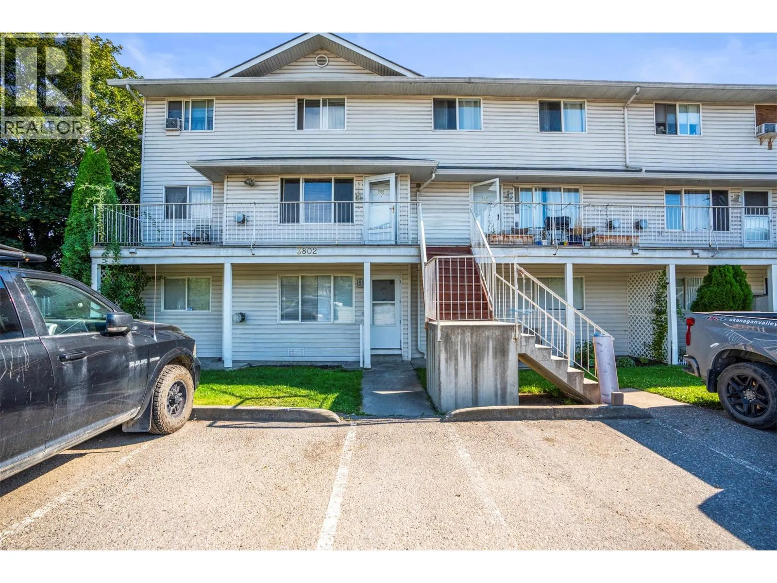 3802 25 Avenue Unit# 101