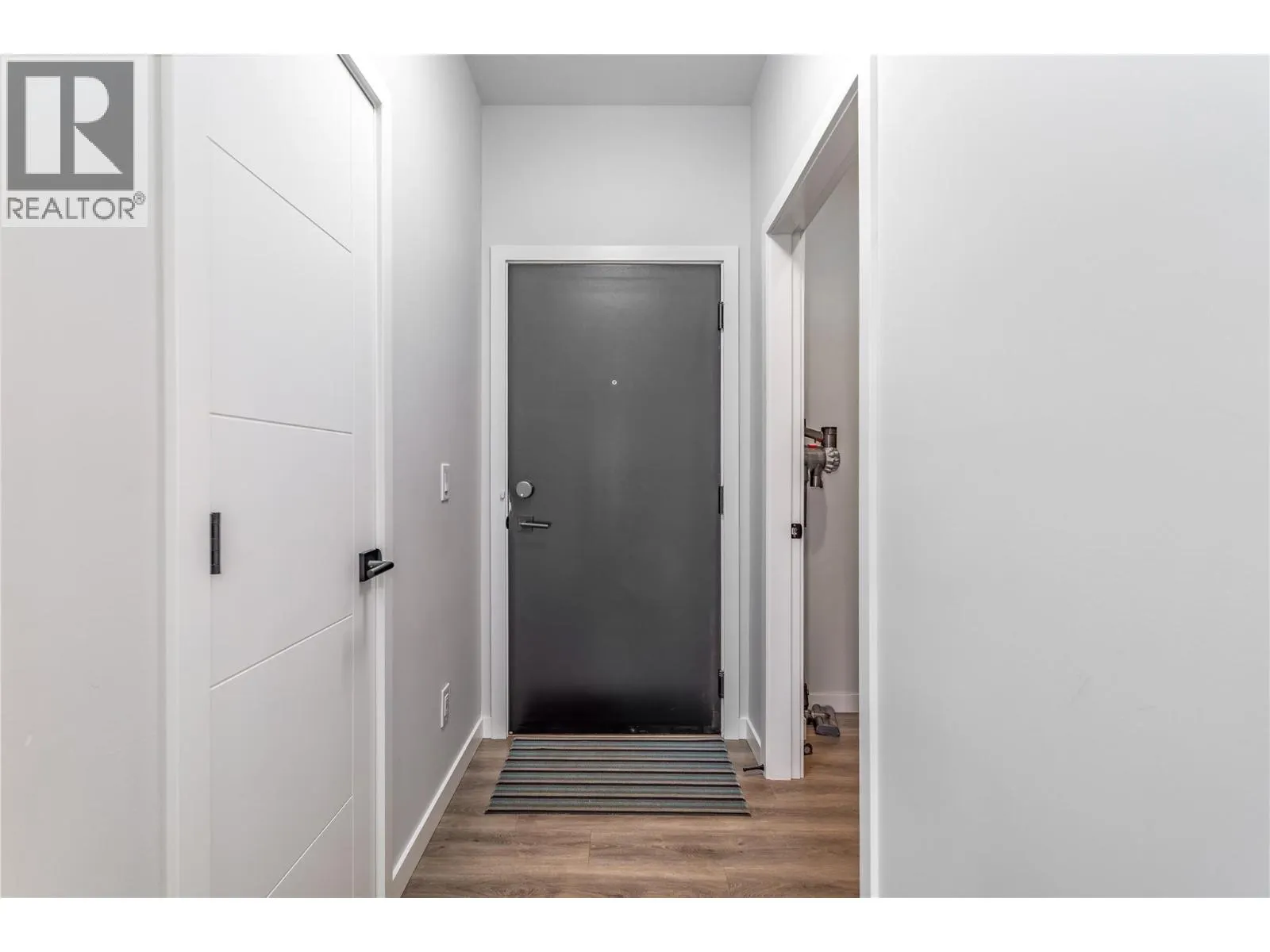 1215 St Paul Street Unit# 606