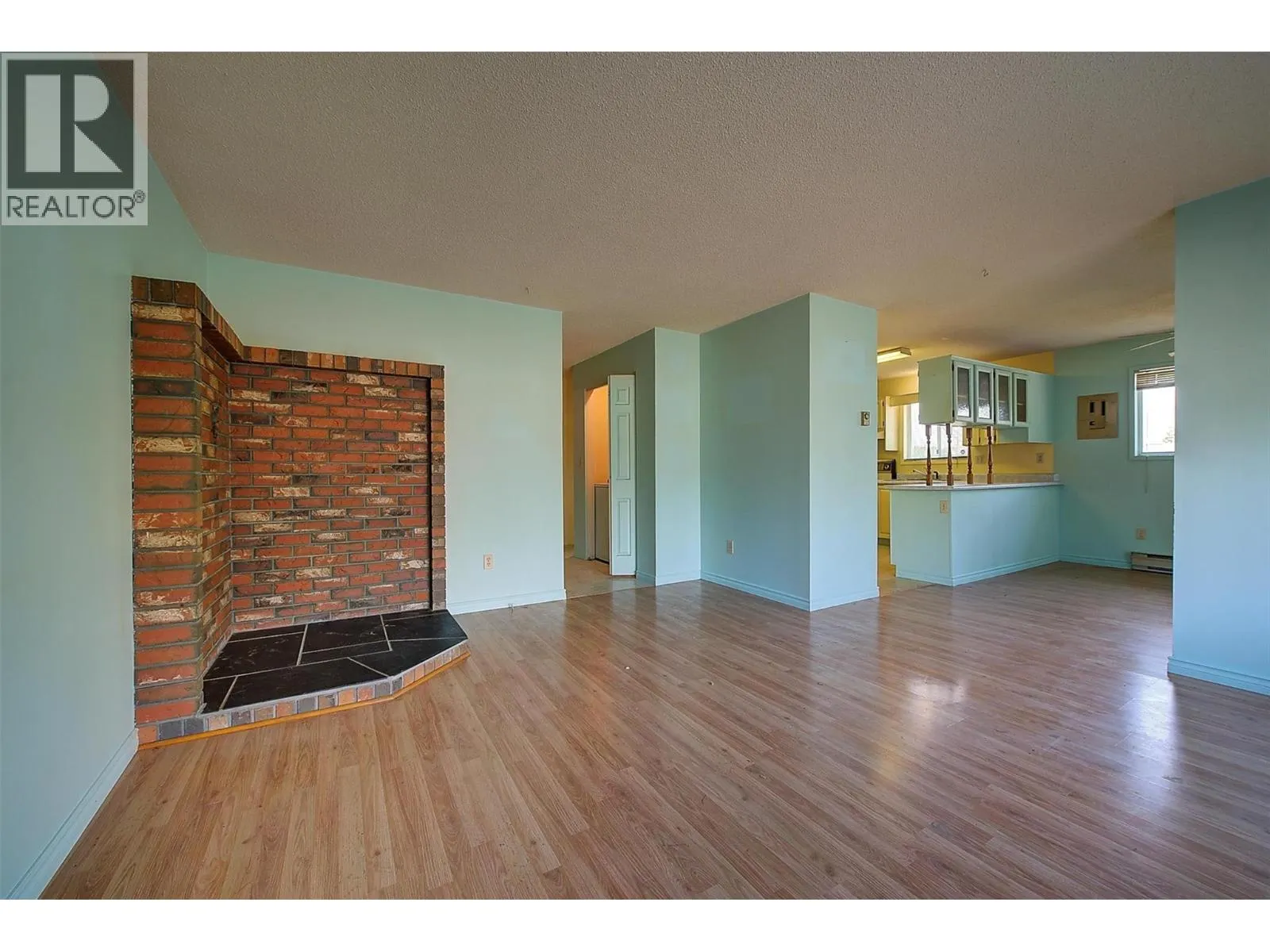 1220 Ladner Road